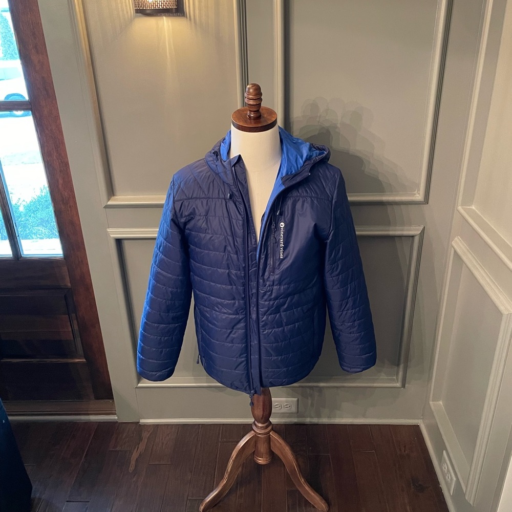 Vineyard vines puffer jacket